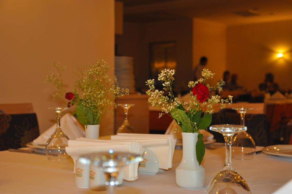 Royal Demir Hotel Tunceli ภายนอก รูปภาพ